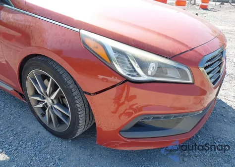 2015 Hyundai Sonata Sport 2.0T from USA, damaged, VIN 5NPE34AB1FH048879
